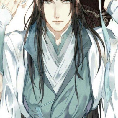 美女COS《巫师3》叶奈法惊艳绝伦 白嫩香肩紫眸勾人